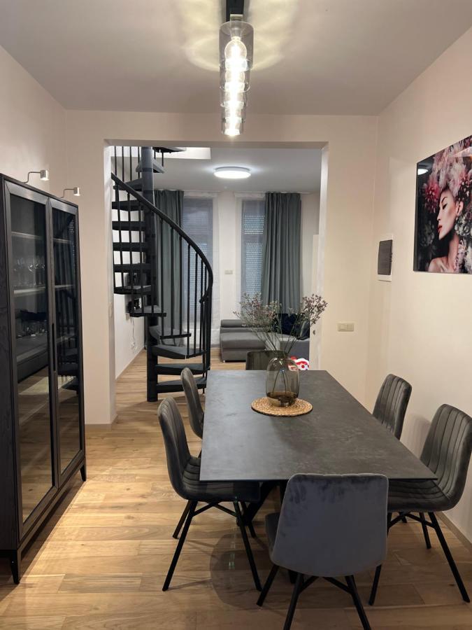 Exclusive Two-Level Apartment With Private Terrace On The Canal Bruselas Exterior foto